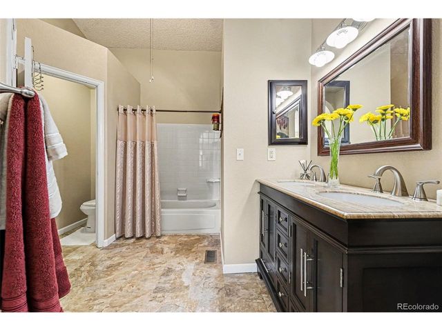 8452 Robb Cir G, Arvada, CO 80005
