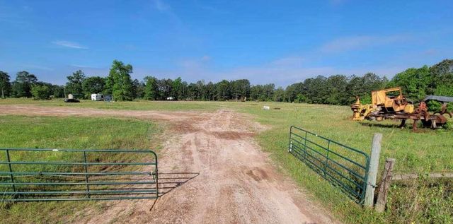 2790 Fm 3081 Road, Willis, TX 77378