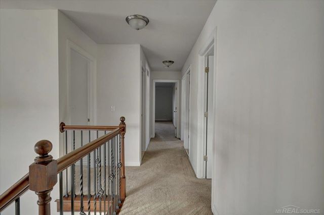 50444 Pinnacle Woods Lane, Macomb Twp, MI 48042