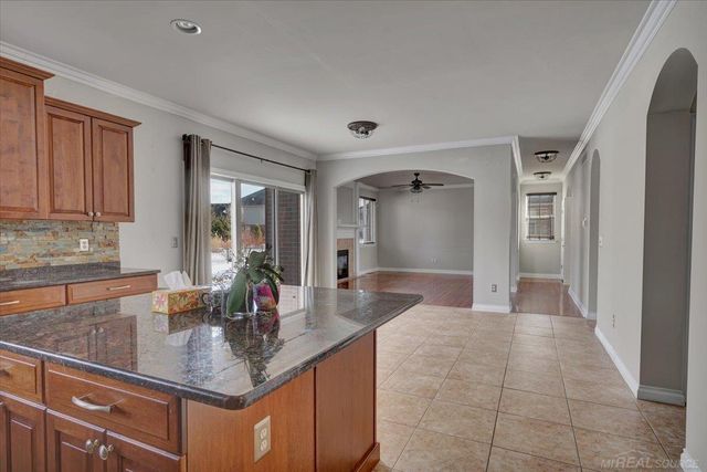 50444 Pinnacle Woods Lane, Macomb Twp, MI 48042