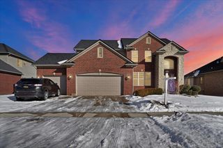 50444 Pinnacle Woods Lane, Macomb Twp, MI 48042