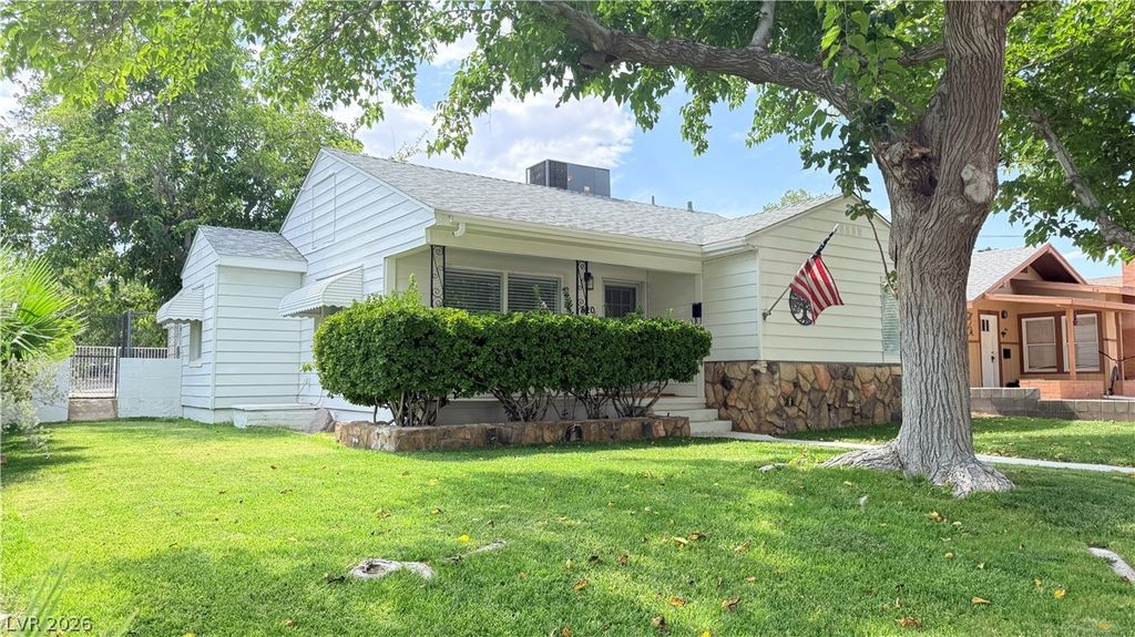 620 C, Boulder City, NV 89005 — exterior