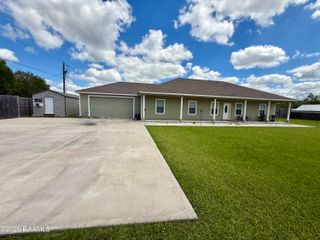 114 Wildflower Lane, Opelousas, LA 70570