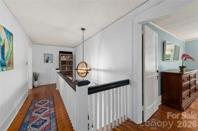 57 Conestee Street, Asheville, NC 28801