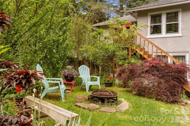57 Conestee Street, Asheville, NC 28801