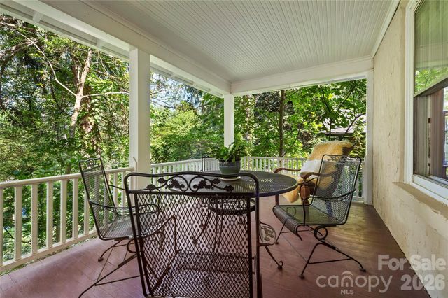 57 Conestee Street, Asheville, NC 28801