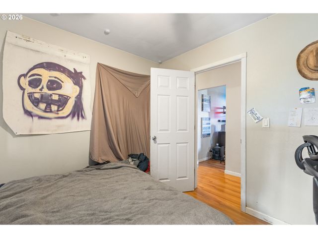 1993 LINNELL Ave, Roseburg, OR 97471