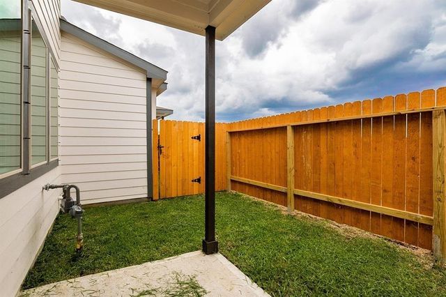 7115 Elgin Street, Pearland, TX 77584