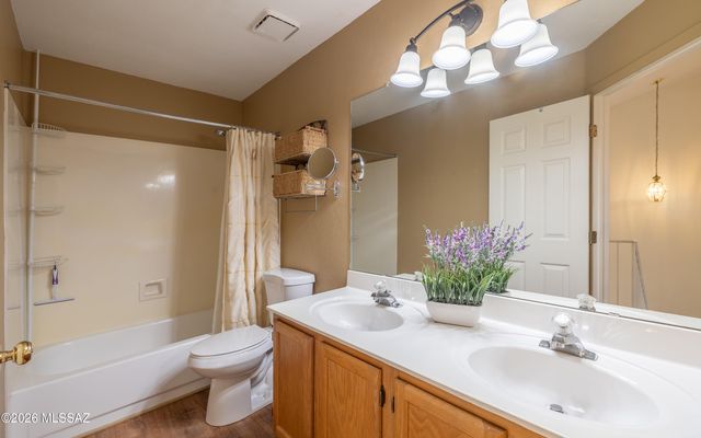 12420 N Lantern Way, Oro Valley, AZ 85755