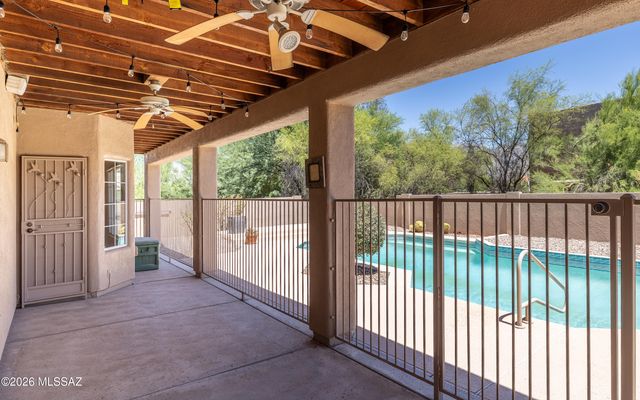 12420 N Lantern Way, Oro Valley, AZ 85755