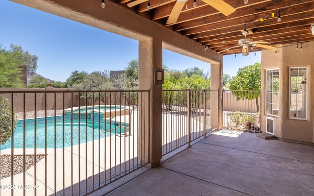 12420 N Lantern Way, Oro Valley, AZ 85755
