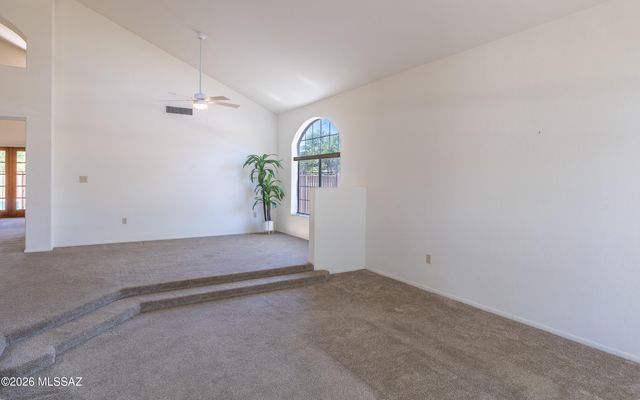 12420 N Lantern Way, Oro Valley, AZ 85755