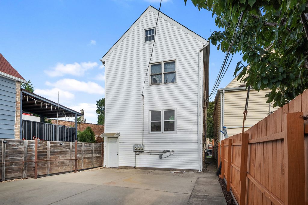 4530 S Whipple Street, Chicago, IL 60632 — photo 3