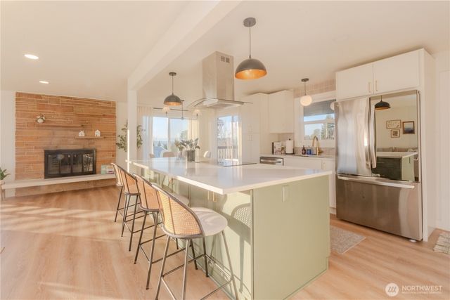 242 SW 186th Street, Normandy Park, WA 98166