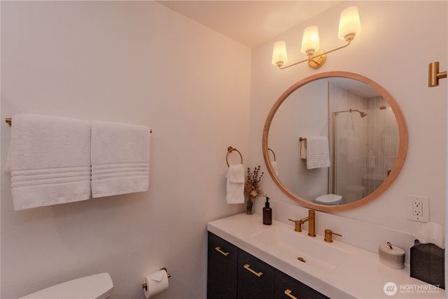 242 SW 186th Street, Normandy Park, WA 98166