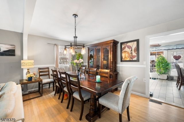 15 New Dover Ave, Woodbridge Twp., NJ 07067