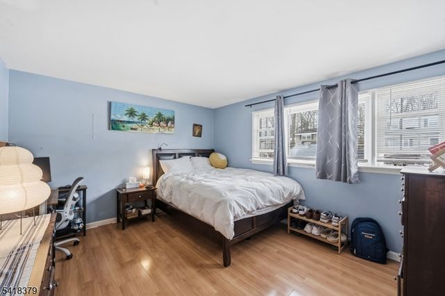 15 New Dover Ave, Woodbridge Twp., NJ 07067