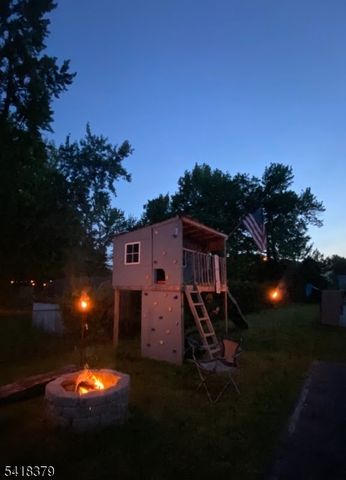 15 New Dover Ave, Woodbridge Twp., NJ 07067