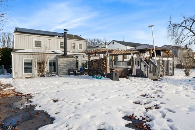 15 New Dover Ave, Woodbridge Twp., NJ 07067