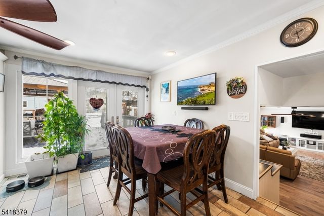 15 New Dover Ave, Woodbridge Twp., NJ 07067