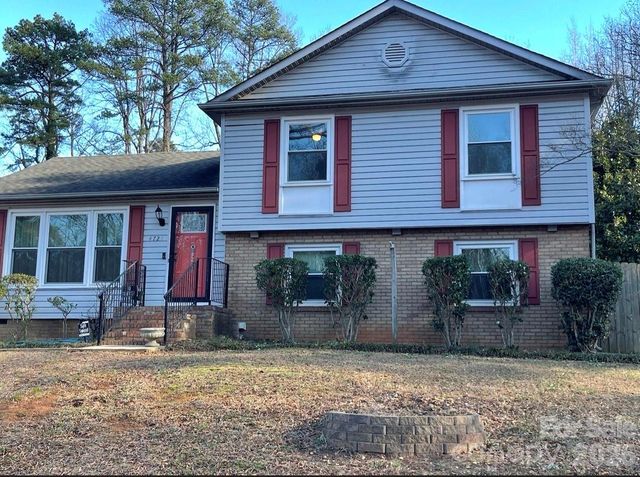 4721 Farm Pond Lane, Charlotte, NC 28212