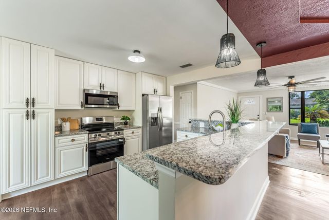 6325 MERCER Circle W, Jacksonville, FL 32217
