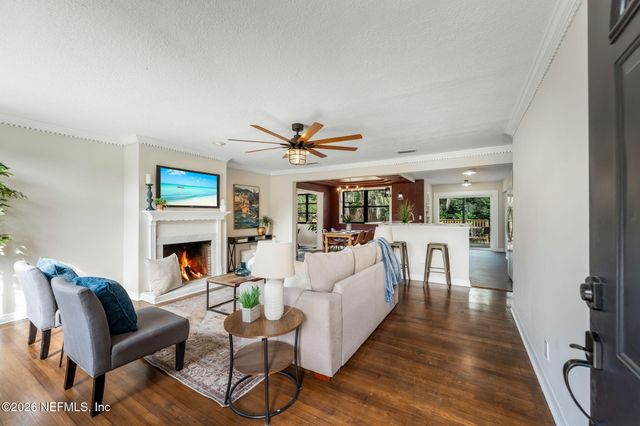 6325 MERCER Circle W, Jacksonville, FL 32217