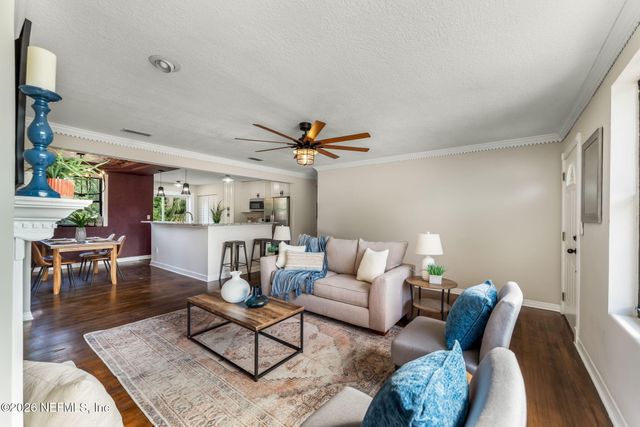 6325 MERCER Circle W, Jacksonville, FL 32217