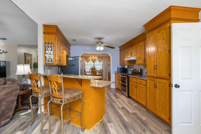 495 E Emerald Lake Drive, Sumter, SC 29153