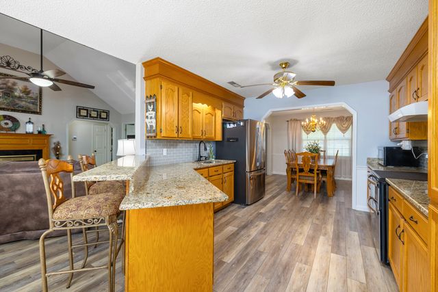 495 E Emerald Lake Drive, Sumter, SC 29153