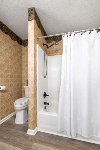 495 E Emerald Lake Drive, Sumter, SC 29153