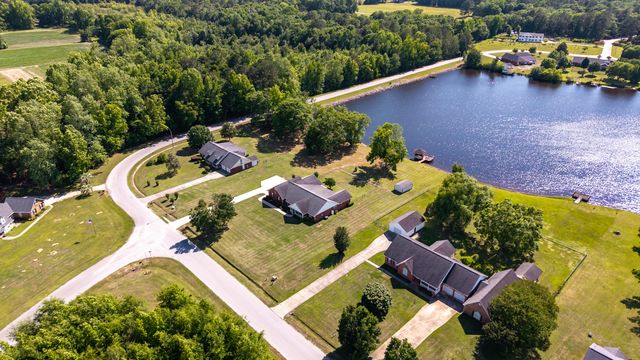 495 E Emerald Lake Drive, Sumter, SC 29153