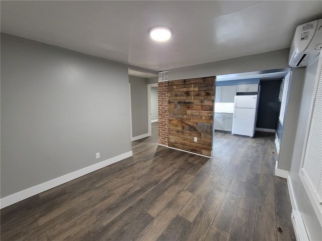 313 Mercer St, City Of But Nw, PA 16001