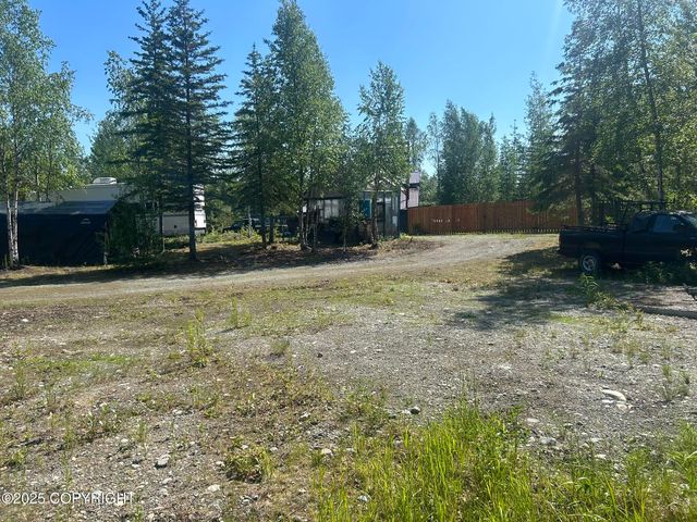 3854 N Sluice Box Drive, Houston, AK 99623