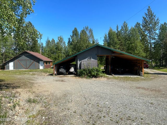 3854 N Sluice Box Drive, Houston, AK 99623