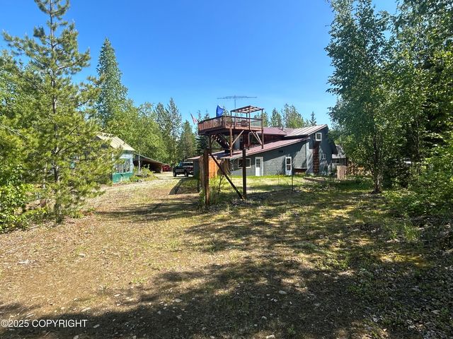 3854 N Sluice Box Drive, Houston, AK 99623