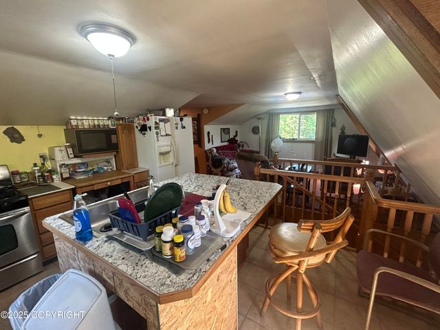 3854 N Sluice Box Drive, Houston, AK 99623
