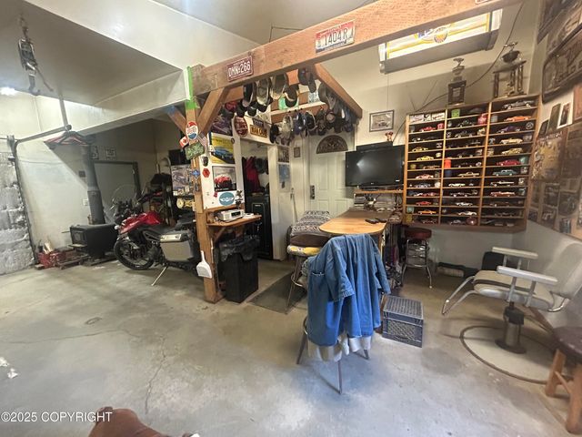 3854 N Sluice Box Drive, Houston, AK 99623