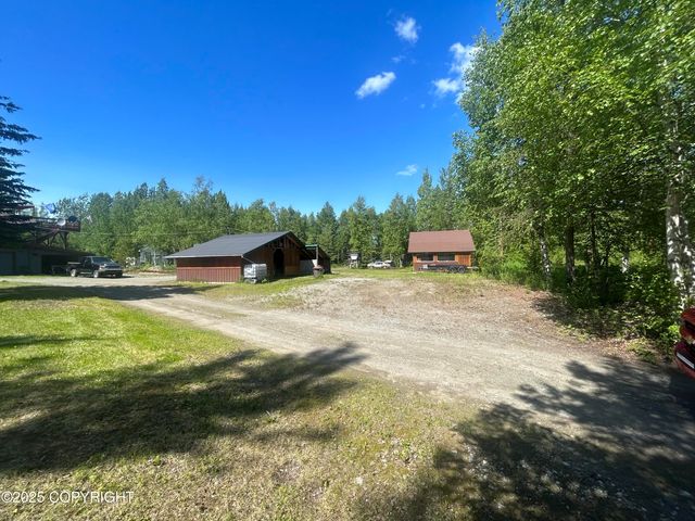 3854 N Sluice Box Drive, Houston, AK 99623