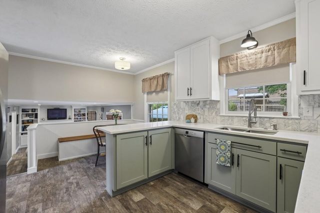 6879 Vic Ar Road, Atlanta, GA 30360