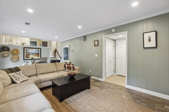 6879 Vic Ar Road, Atlanta, GA 30360
