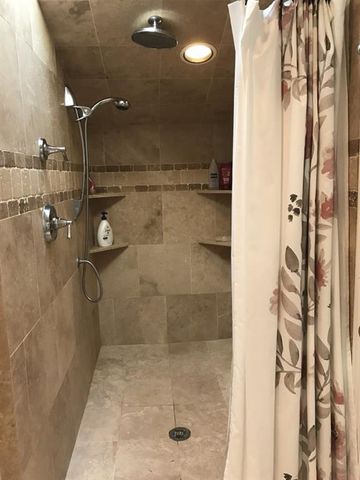 6879 Vic Ar Road, Atlanta, GA 30360