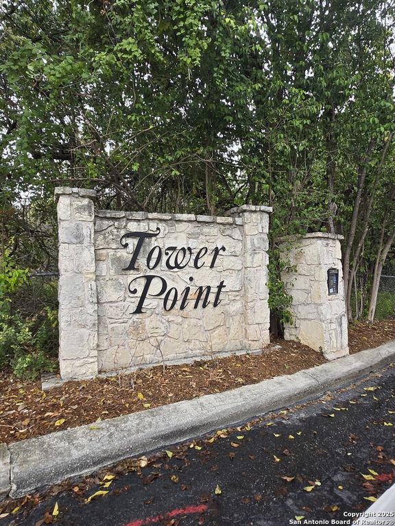 7738 Chambers Rd Apt 1101, San Antonio, TX 78229