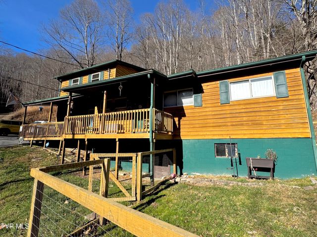 226 Northeast Seventh Street, Norton, VA 24273