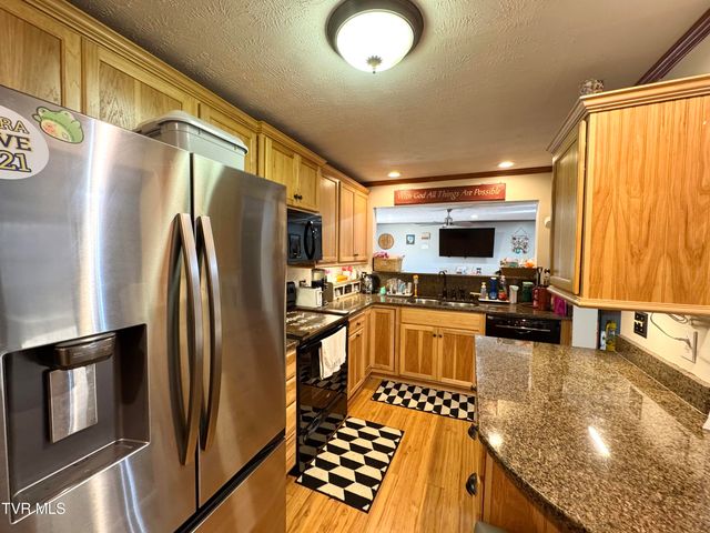 226 Northeast Seventh Street, Norton, VA 24273