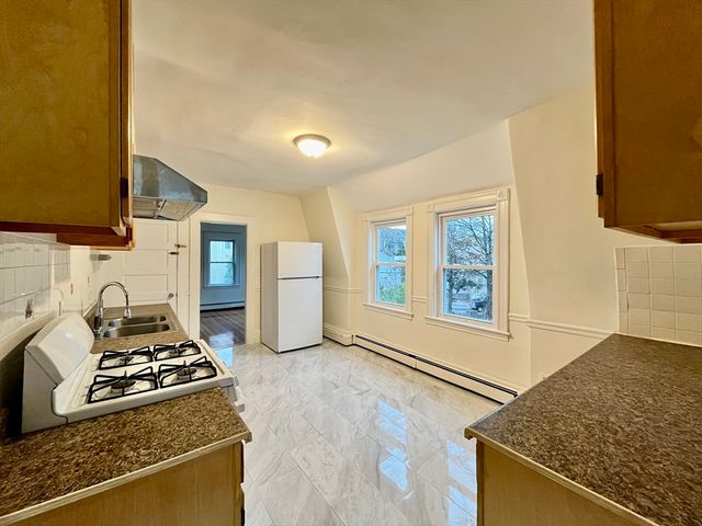 55 Scammell 2, Quincy, MA 02169