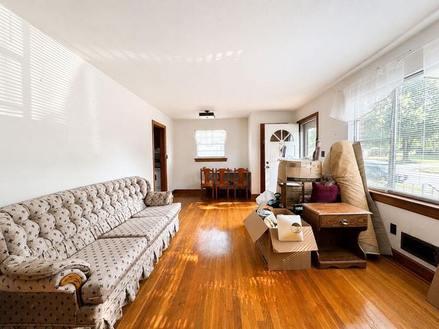425 Goodwin AVE, Salem, VA 24153