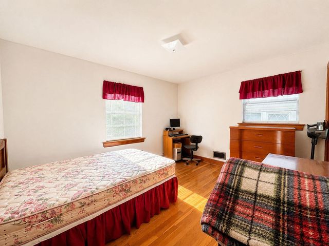 425 Goodwin AVE, Salem, VA 24153