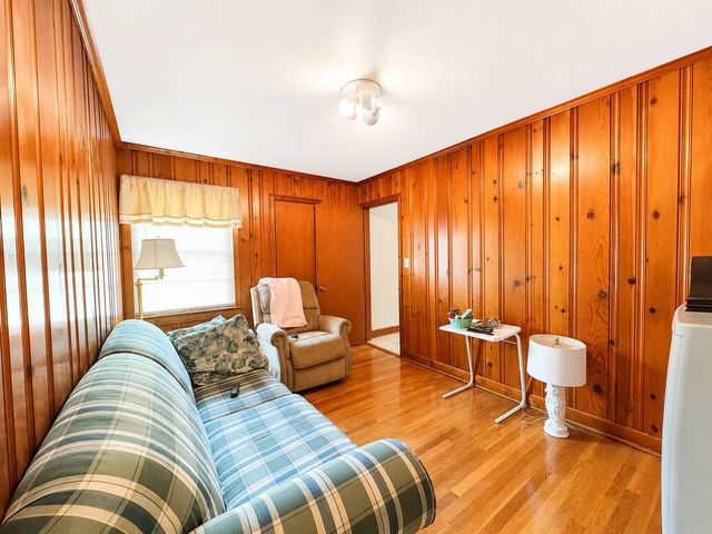425 Goodwin AVE, Salem, VA 24153