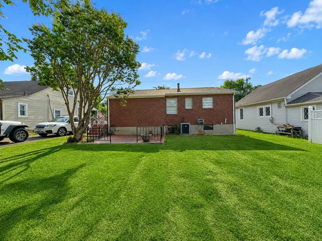 425 Goodwin AVE, Salem, VA 24153